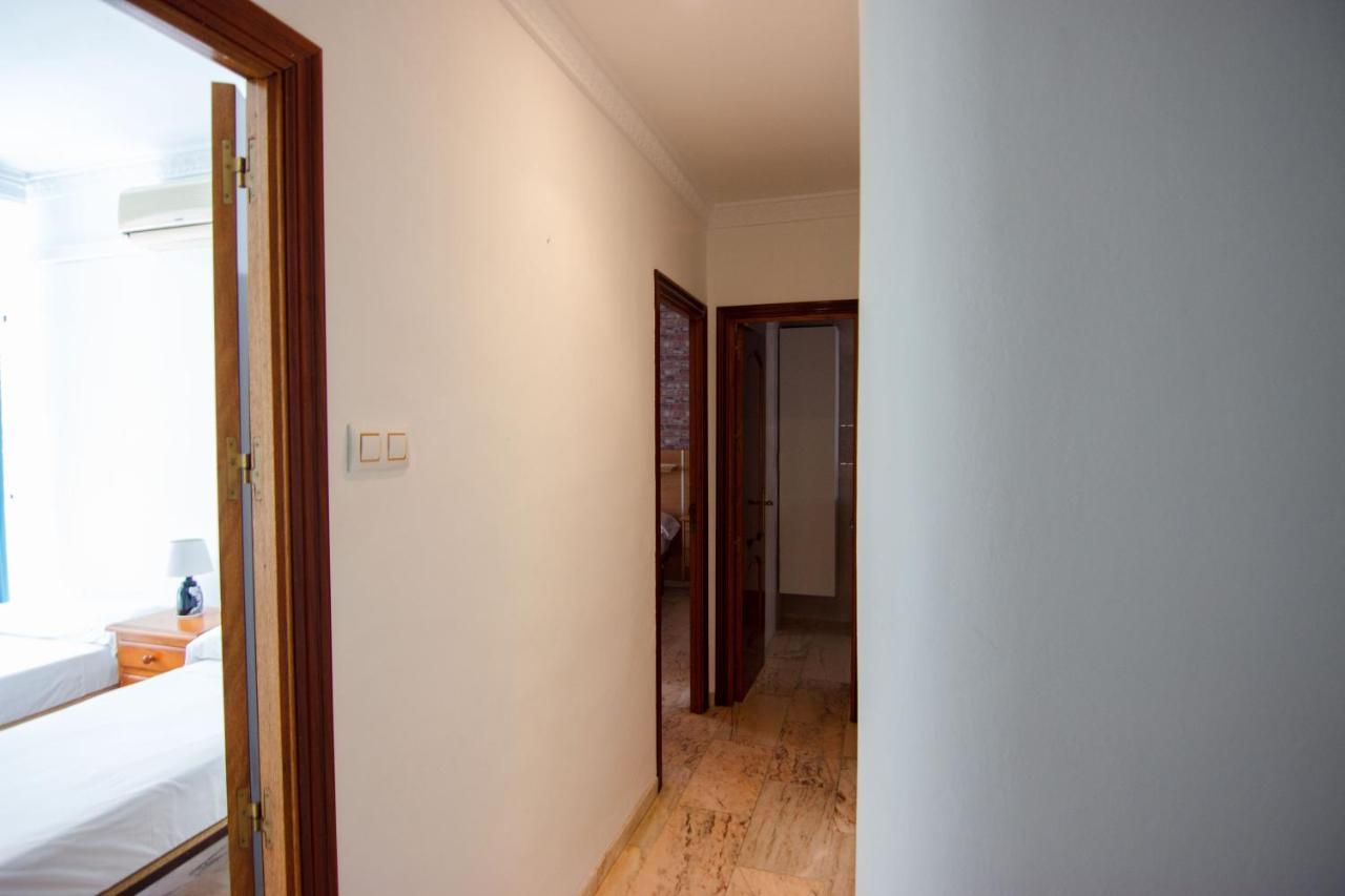 Rentalsevilla Centrico Apartamento Junto Al Guadalquivir Con Parking Coche Mediano Exterior foto