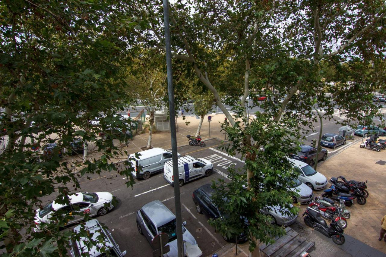 Rentalsevilla Centrico Apartamento Junto Al Guadalquivir Con Parking Coche Mediano Exterior foto